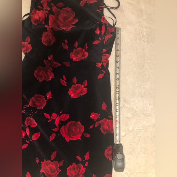 ❤️❤️❤️Talbots  Red and Black Velvet Dress - Picture 16 of 16